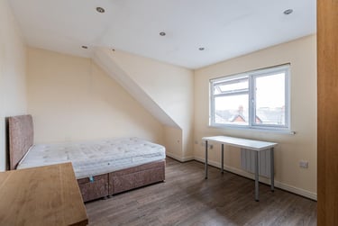 2 bed house, North Road, Gabalfa, Cardiff, CF143BL - Image 7